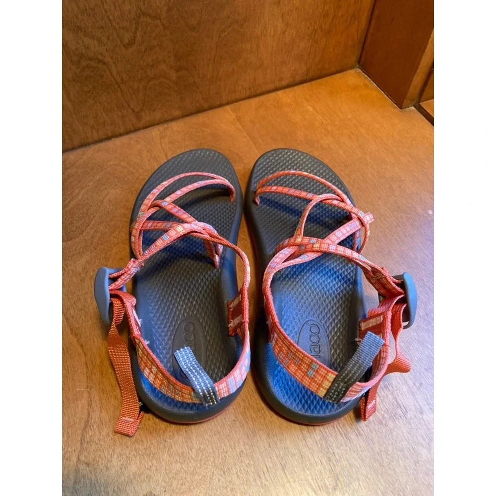 Chaco Kids Z1 Ecotread Sandals Orange Blue Pixel Straps Size 5 JCH180299